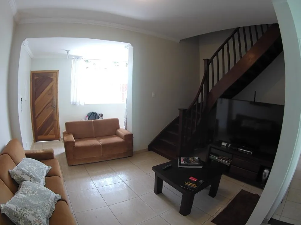 Sobrado, 4 quartos, 240 m² - Foto 1