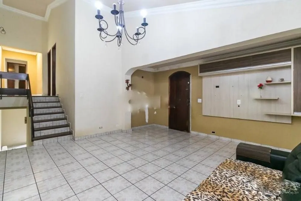 Sobrado, 3 quartos, 211 m² - Foto 1