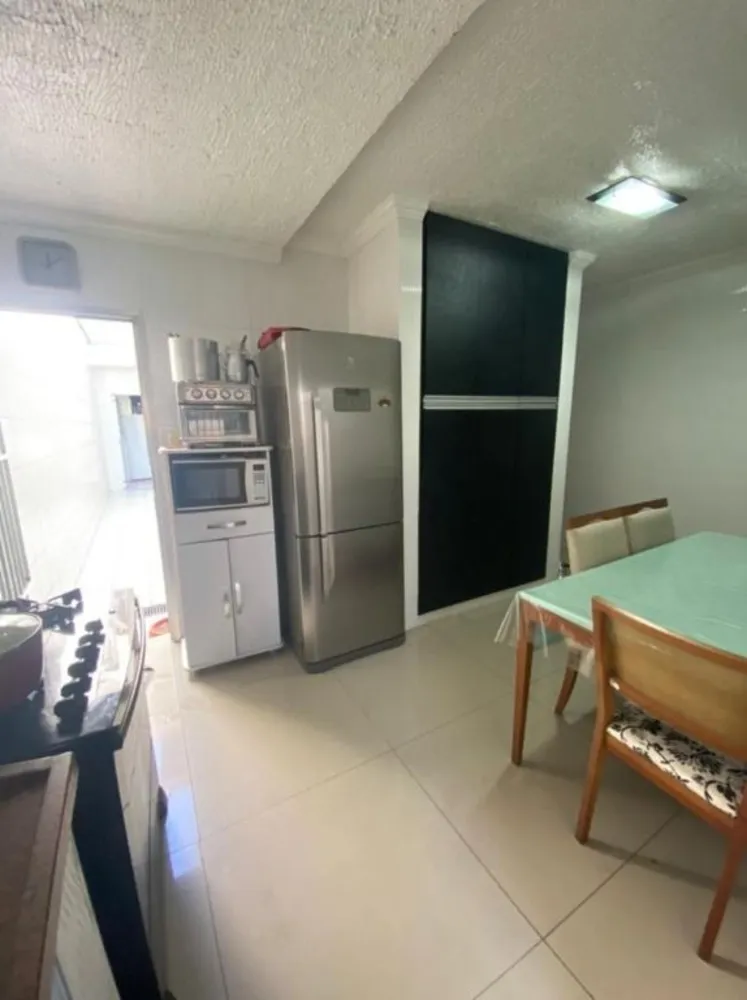 Casa, 4 quartos, 194 m² - Foto 4