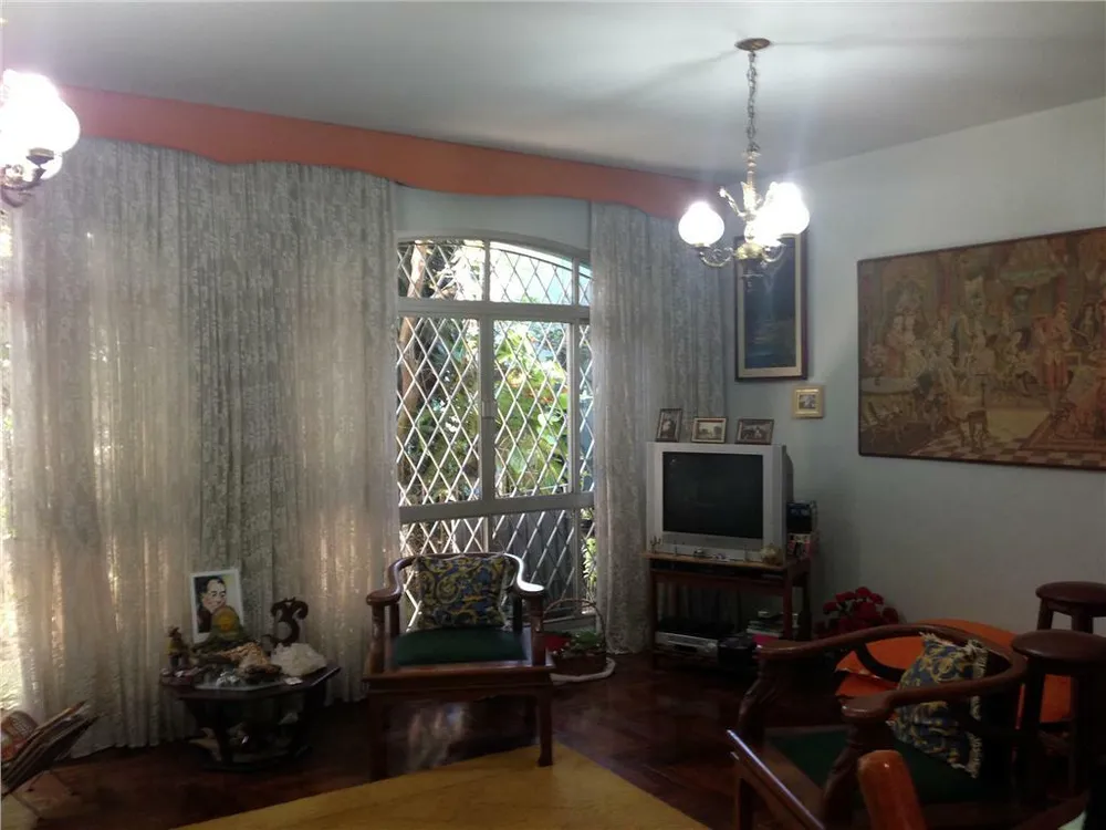 Sobrado, 3 quartos, 290 m² - Foto 1