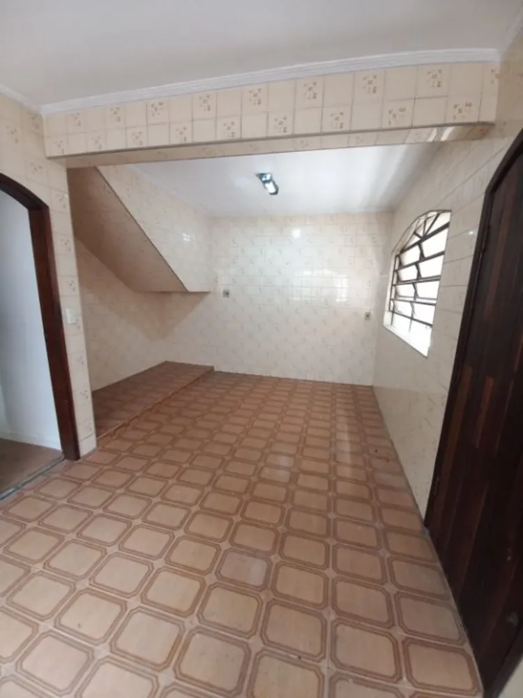 Casa, 3 quartos, 216 m² - Foto 4