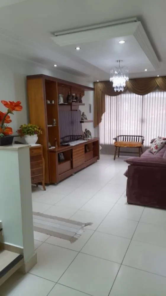 Sobrado, 3 quartos, 276 m² - Foto 4