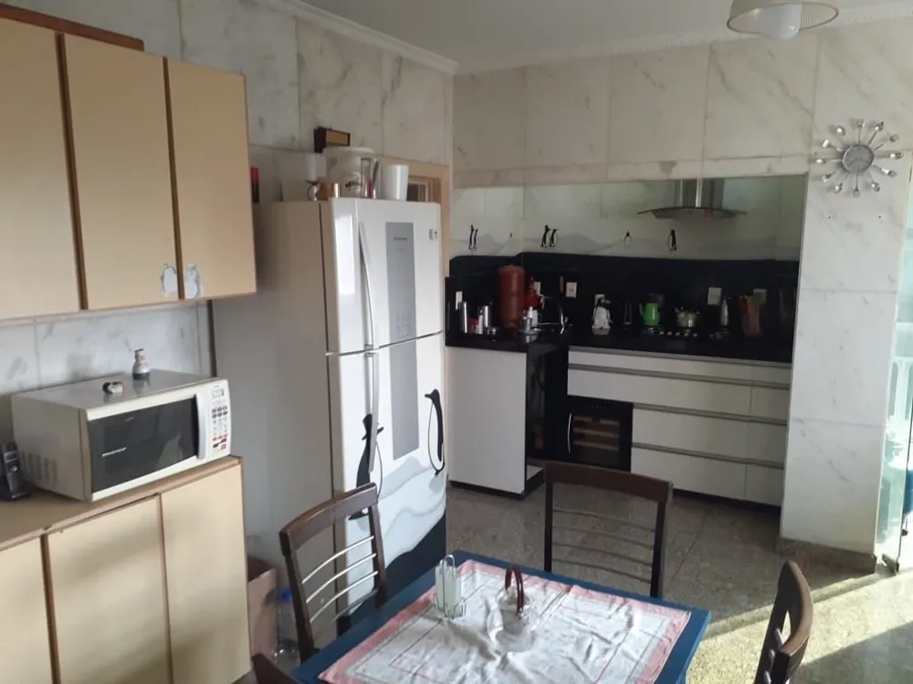 Apartamento, 3 quartos, 220 m² - Foto 4