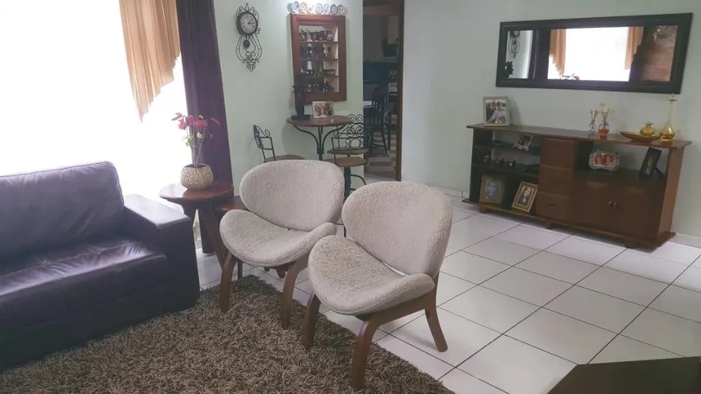 Sobrado, 3 quartos, 296 m² - Foto 2