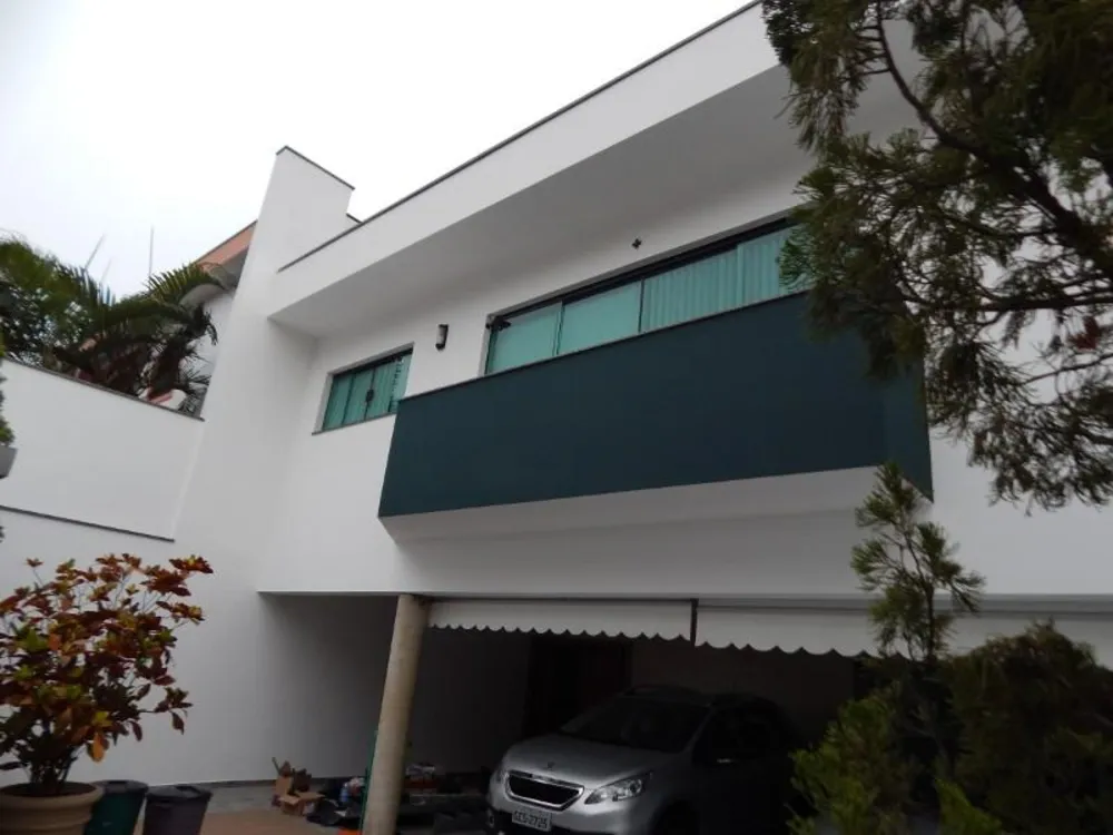 Sobrado, 3 quartos, 340 m² - Foto 1