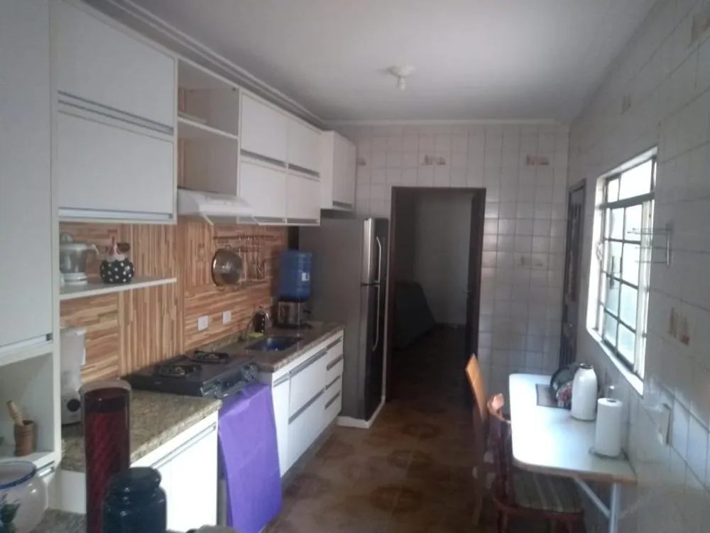 Casa, 3 quartos, 182 m² - Foto 1