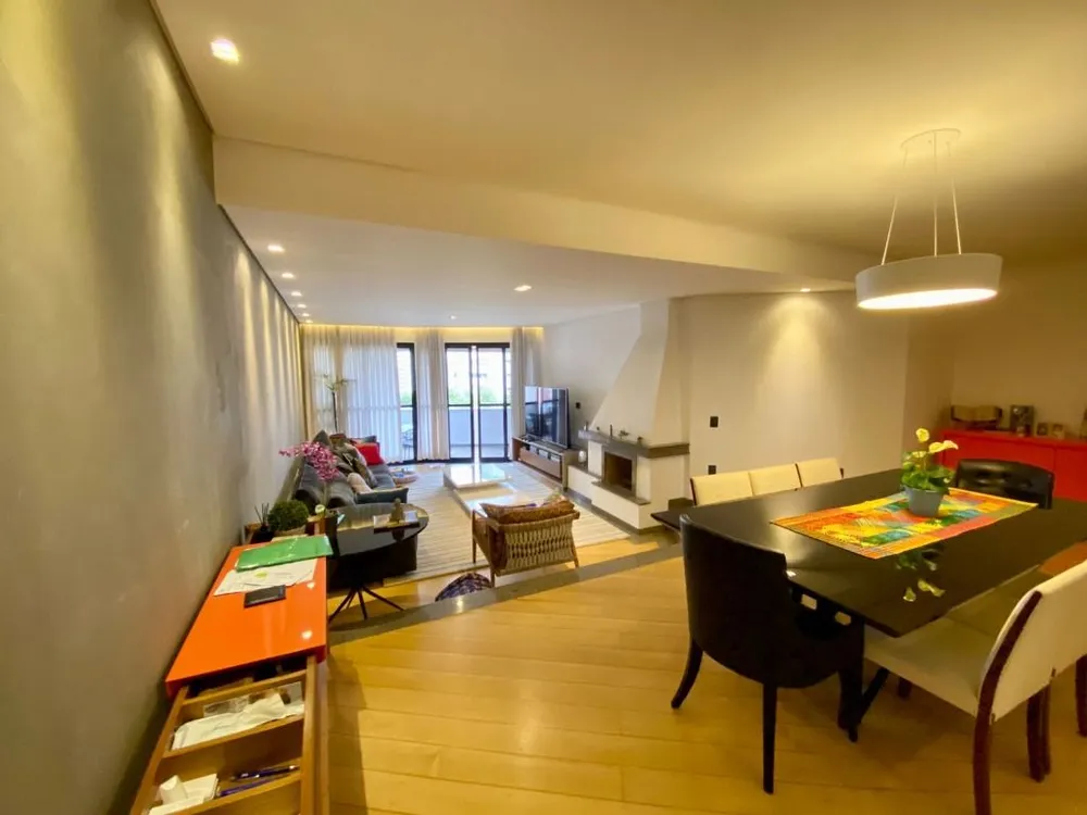 Apartamento, 4 quartos, 209 m² - Foto 4