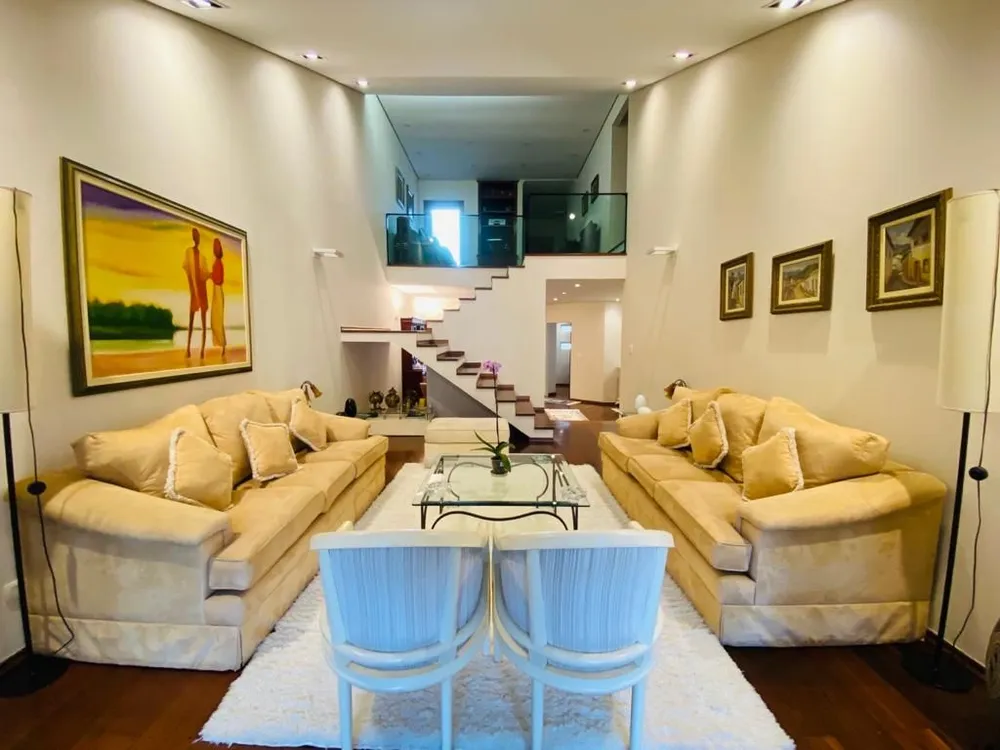 Sobrado, 4 quartos, 400 m² - Foto 1