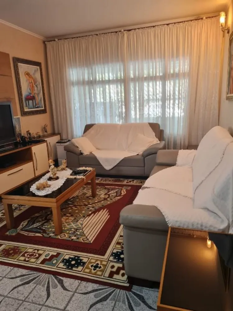 Sobrado, 3 quartos, 206 m² - Foto 1
