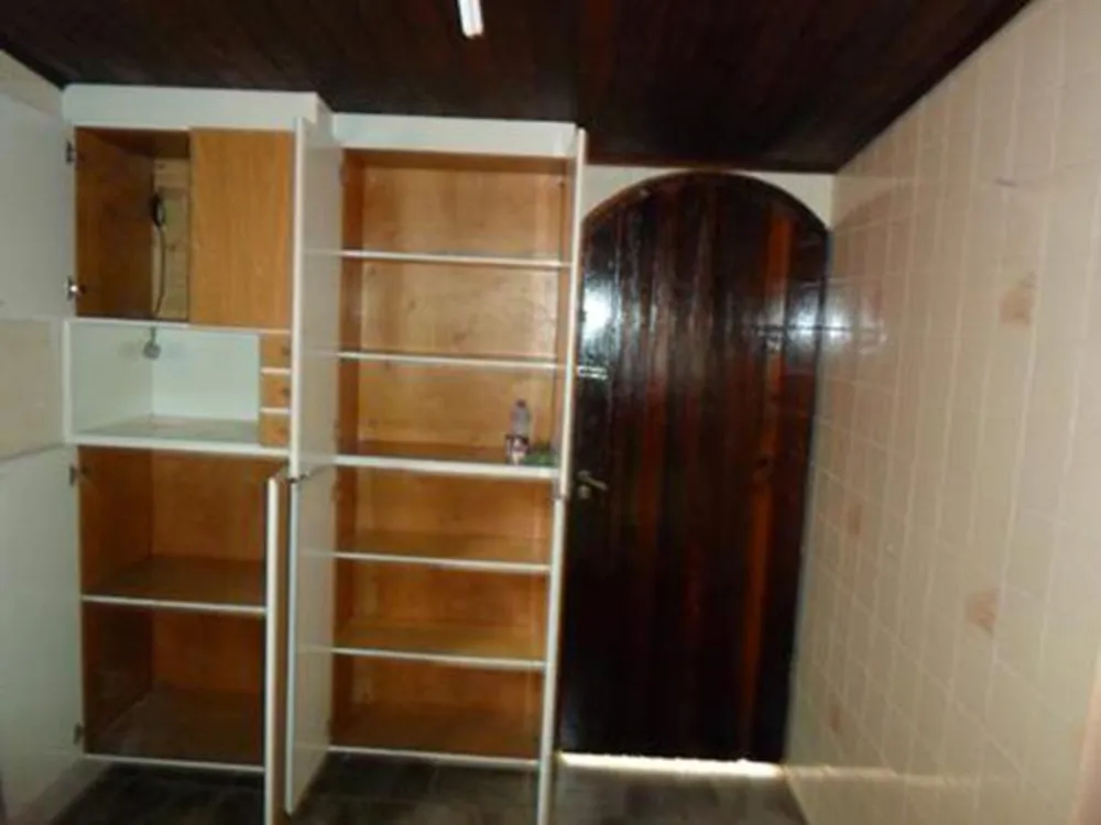 Casa, 3 quartos, 180 m² - Foto 2