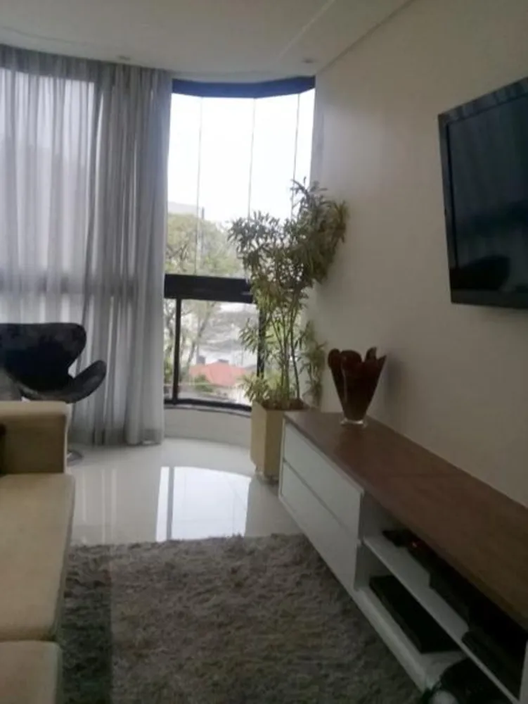 Cobertura, 3 quartos, 214 m² - Foto 3