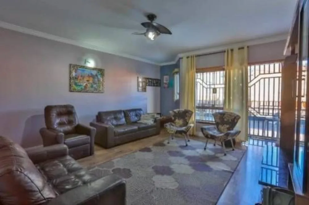 Sobrado, 3 quartos, 206 m² - Foto 4