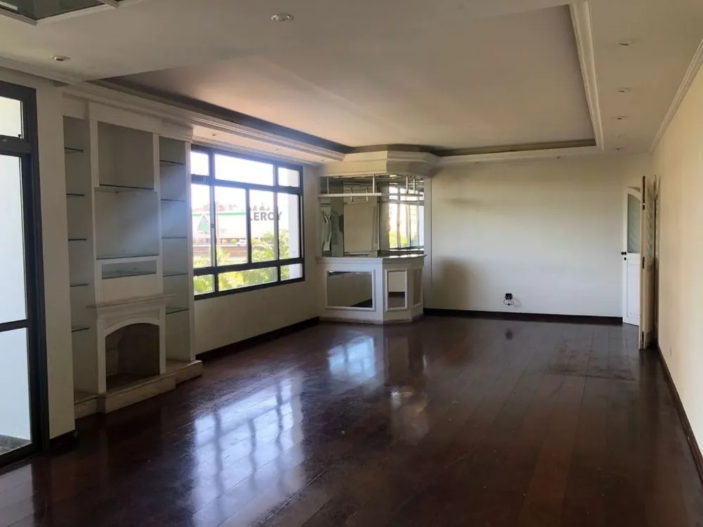 Apartamento, 4 quartos, 230 m² - Foto 1
