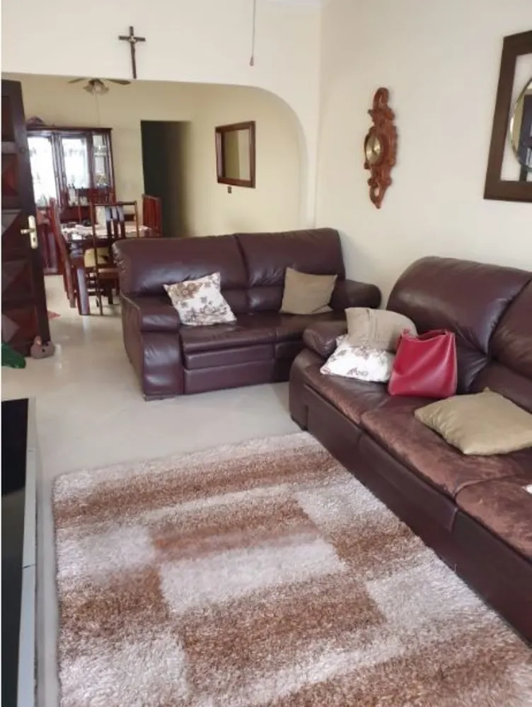 Casa, 3 quartos, 174 m² - Foto 1