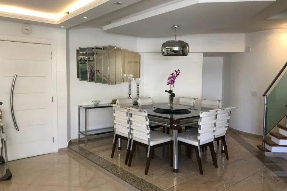 Cobertura, 3 quartos, 258 m² - Foto 2
