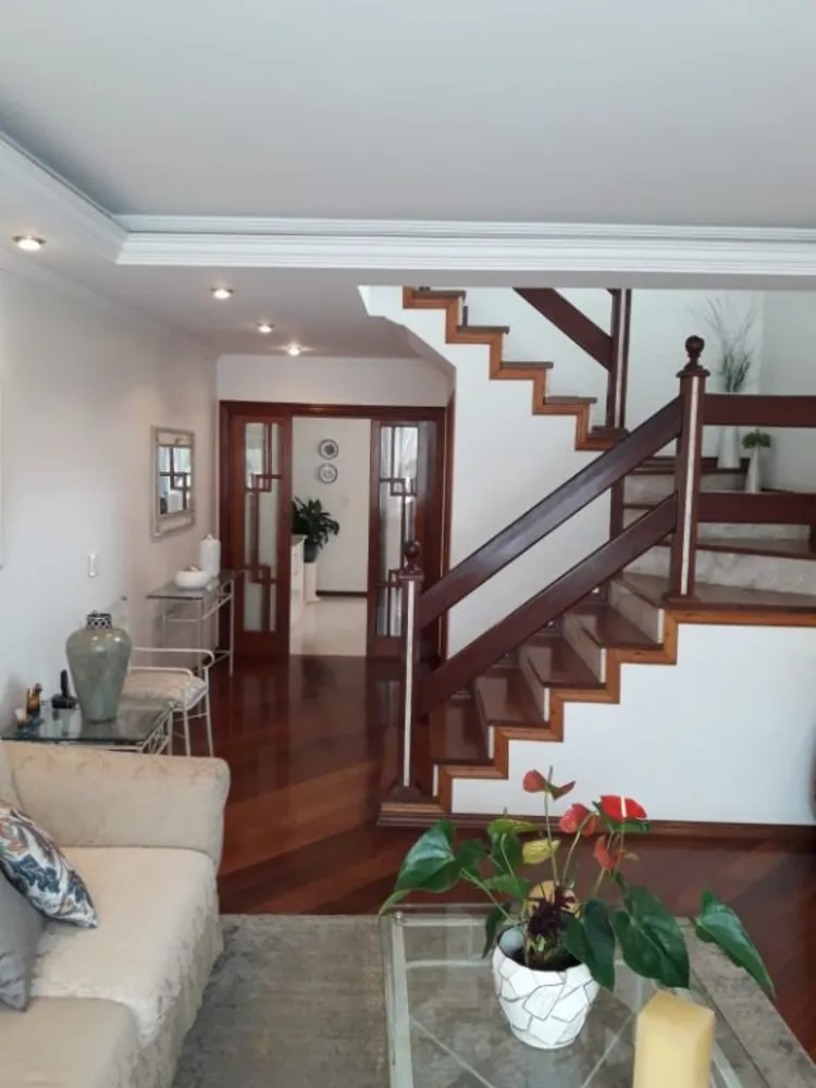 Sobrado, 4 quartos, 253 m² - Foto 2