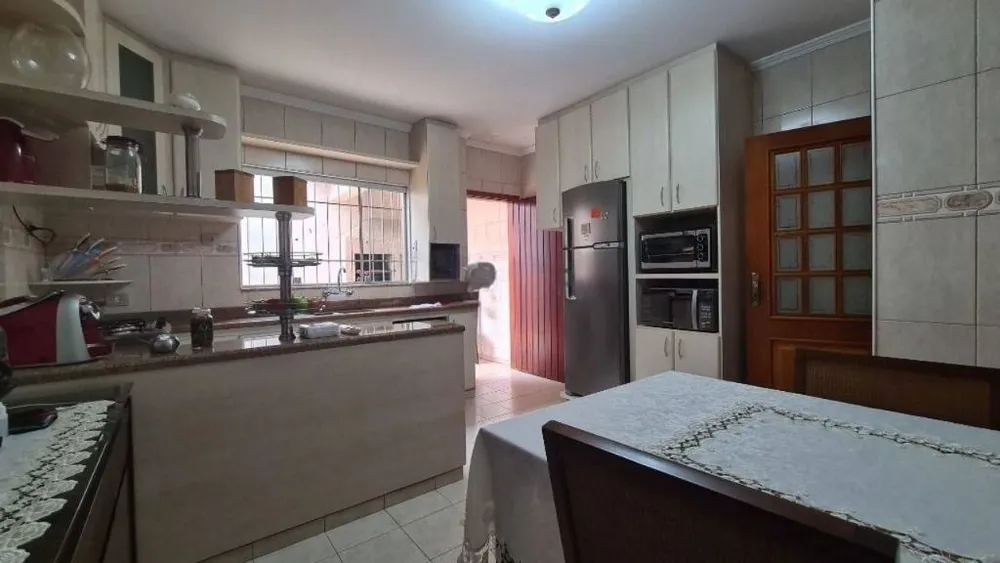 Sobrado, 2 quartos, 307 m² - Foto 3