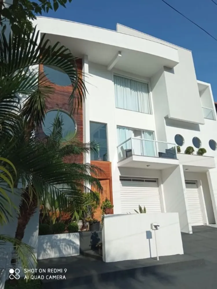 Sobrado, 4 quartos, 600 m² - Foto 2