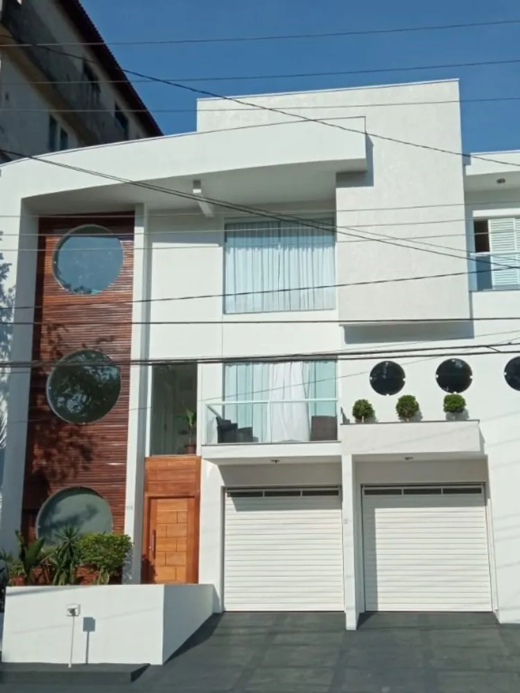 Sobrado, 4 quartos, 600 m² - Foto 1