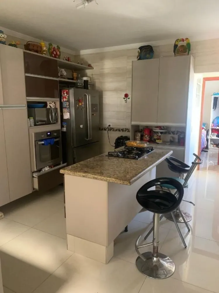 Sobrado, 9 quartos, 280 m² - Foto 3