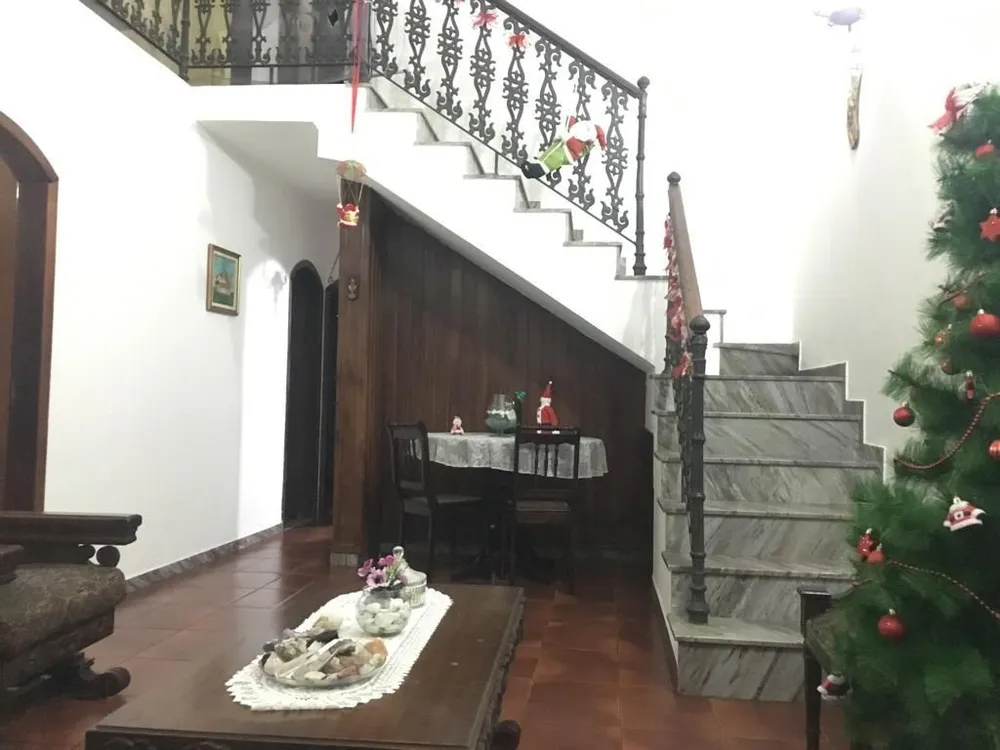 Sobrado, 4 quartos, 209 m² - Foto 1