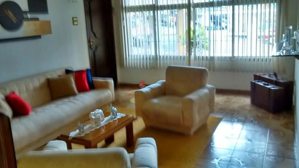 Casa, 3 quartos, 153 m² - Foto 2