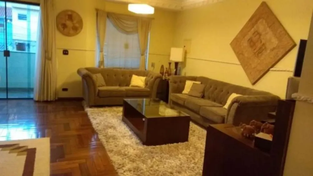 Sobrado, 4 quartos, 234 m² - Foto 1