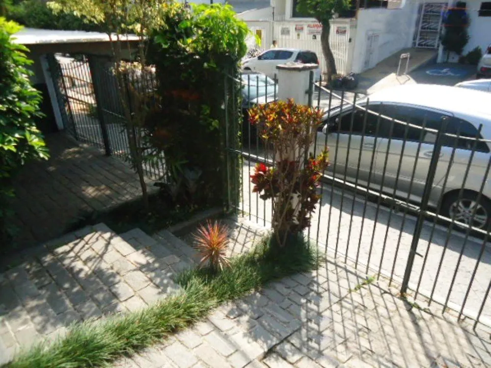Casa, 3 quartos, 272 m² - Foto 2