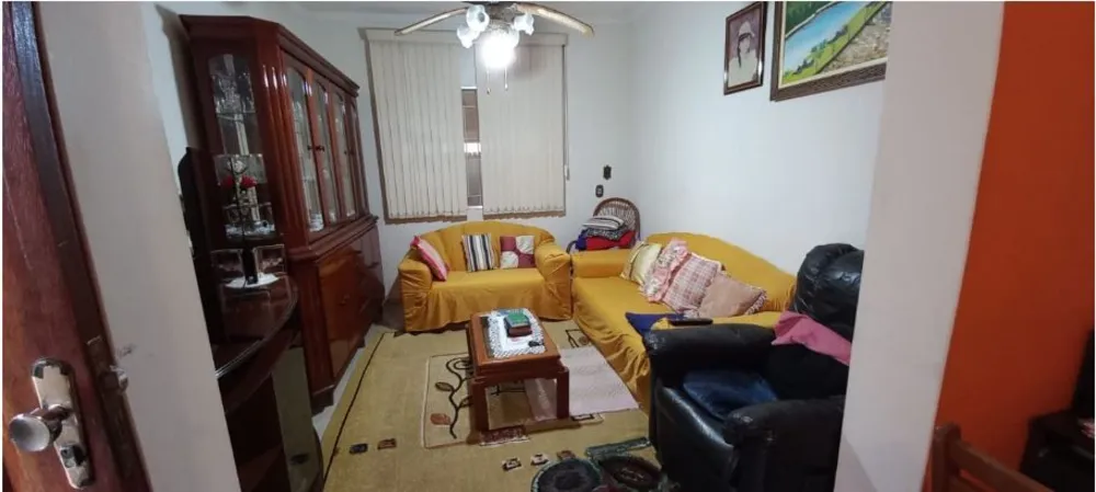 Sobrado, 3 quartos, 214 m² - Foto 1