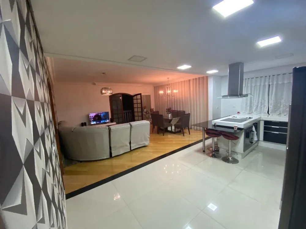 Sobrado, 5 quartos, 598 m² - Foto 2