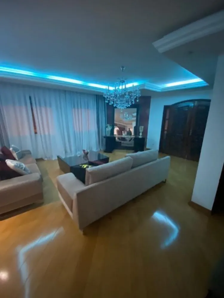 Sobrado, 5 quartos, 598 m² - Foto 1