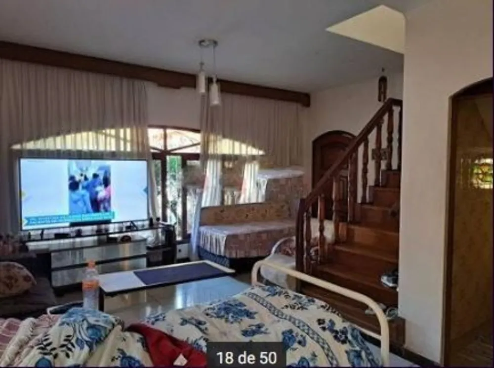 Sobrado, 3 quartos, 246 m² - Foto 2