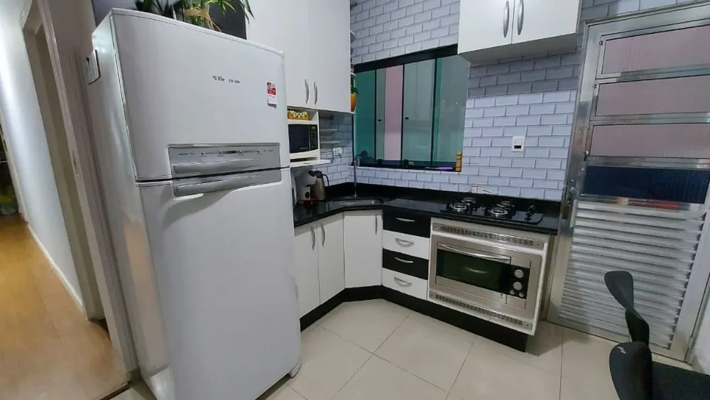 Casa, 3 quartos, 220 m² - Foto 2