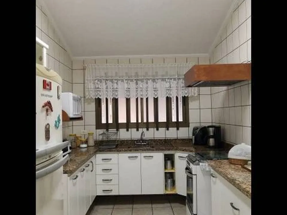 Casa, 2 quartos, 160 m² - Foto 3