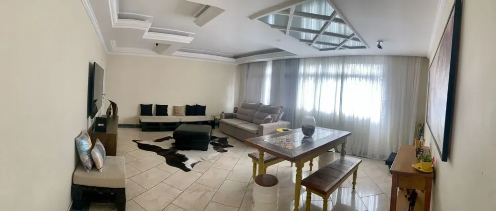 Apartamento, 3 quartos, 140 m² - Foto 1