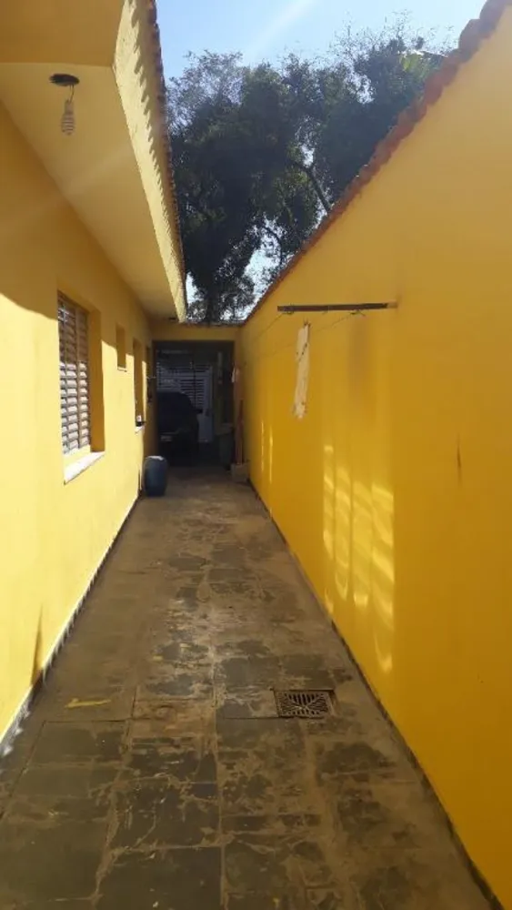 Casa, 3 quartos, 214 m² - Foto 2