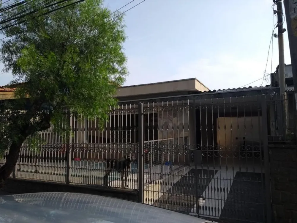 Casa, 3 quartos, 300 m² - Foto 1