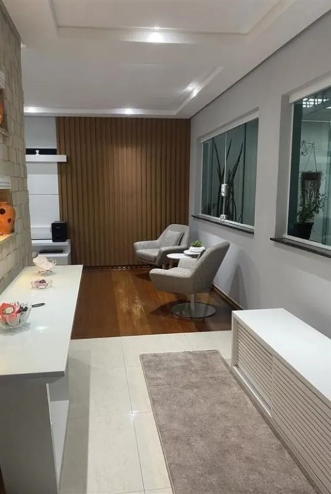 Sobrado, 3 quartos, 272 m² - Foto 3