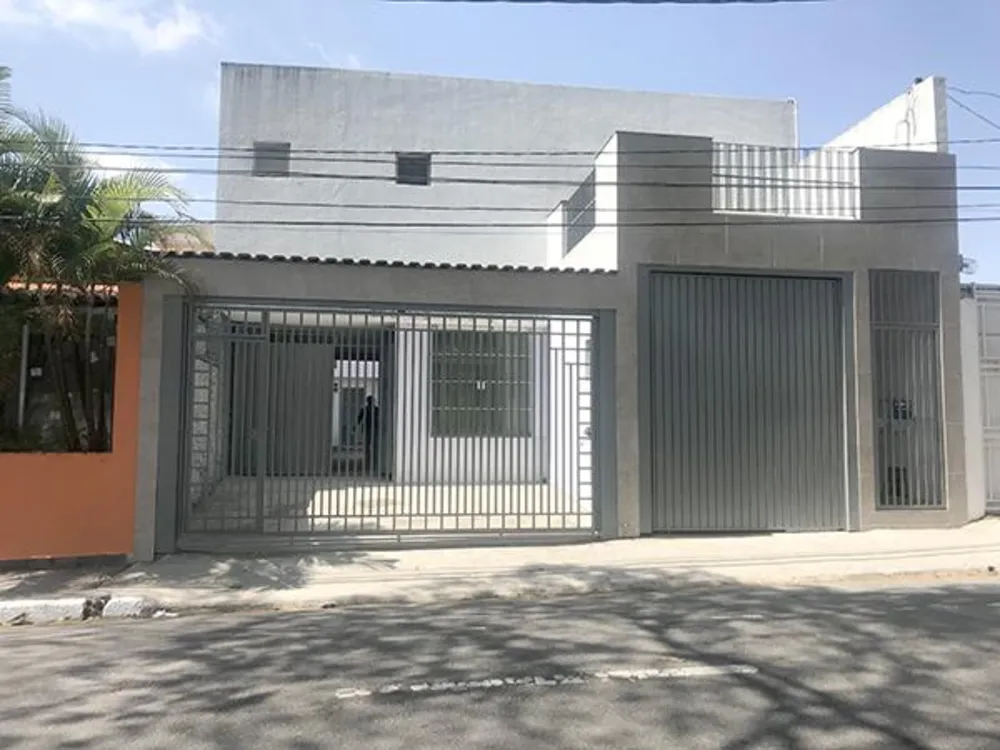 Sobrado, 3 quartos, 308 m² - Foto 2