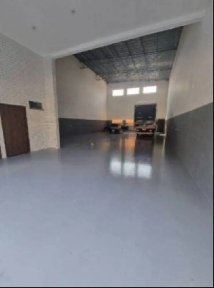 Depósito-Galpão, 490 m² - Foto 1