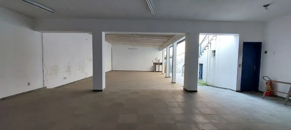 Sobrado, 490 m² - Foto 1
