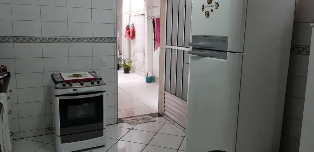 Sobrado, 3 quartos, 188 m² - Foto 2