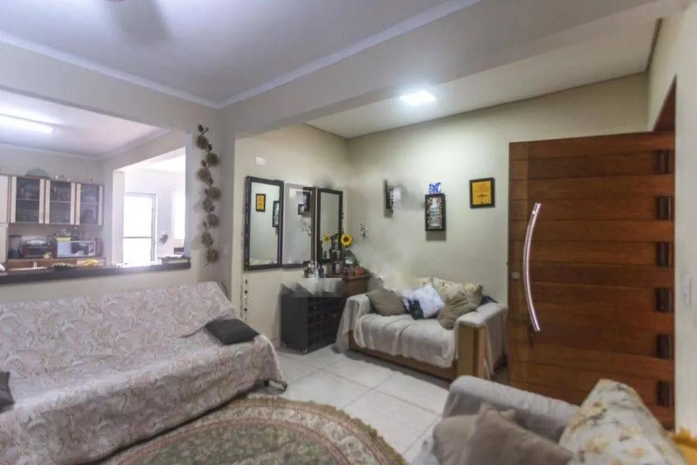 Casa, 2 quartos, 147 m² - Foto 1