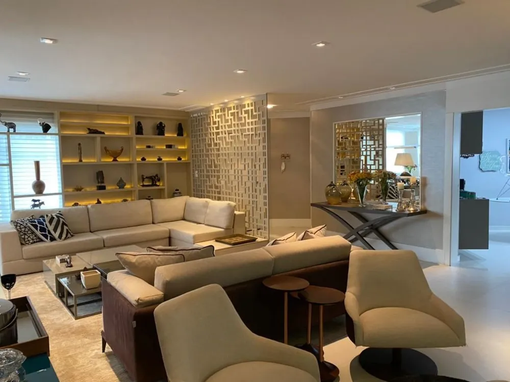 Apartamento, 3 quartos, 330 m² - Foto 1