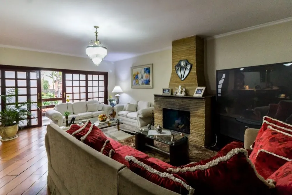 Sobrado, 5 quartos, 670 m² - Foto 1