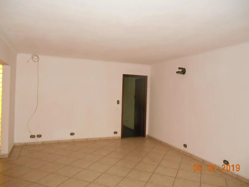 Sobrado, 3 quartos, 267 m² - Foto 2