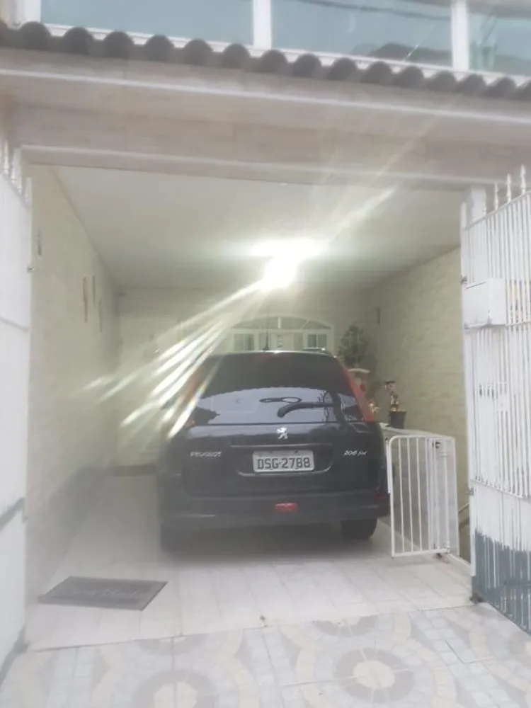 Sobrado, 3 quartos, 243 m² - Foto 2