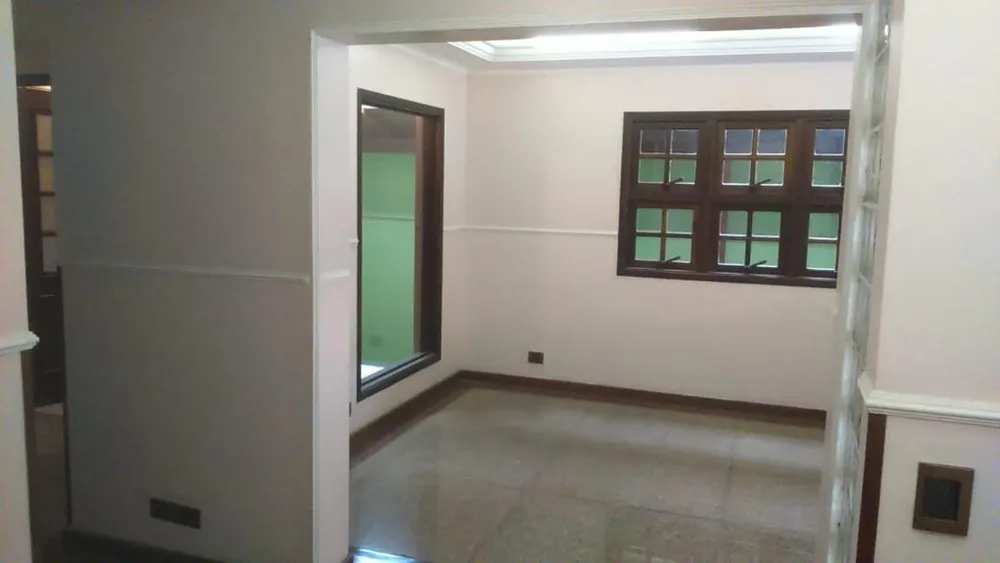 Sobrado, 3 quartos, 214 m² - Foto 2