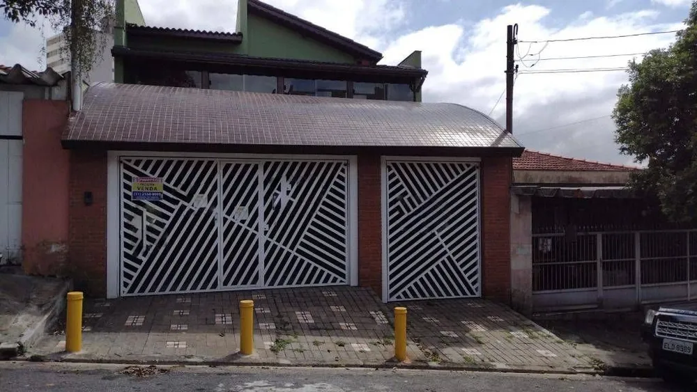 Sobrado, 3 quartos, 214 m² - Foto 1