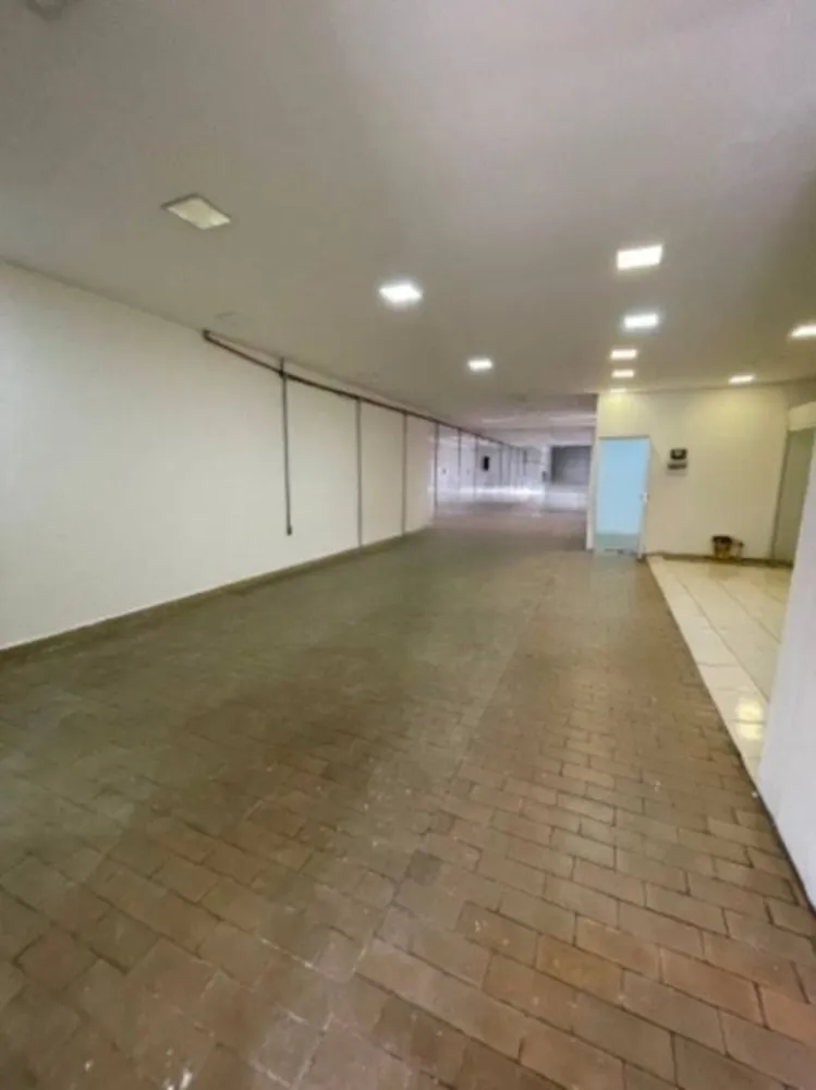 Loja-Salão, 450 m² - Foto 2